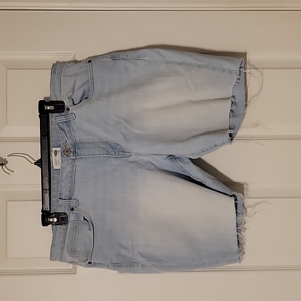 Old Navy cut off shorts